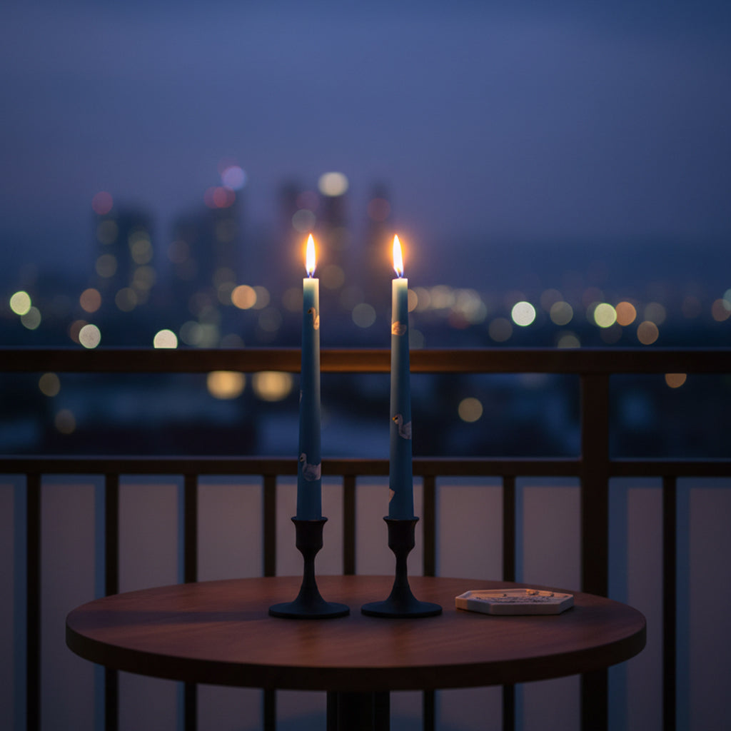 Midnight Swan (Pack of 2)