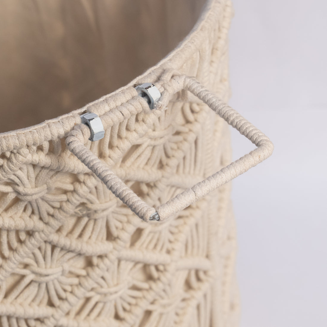 Off- White Round Macrame Baskets