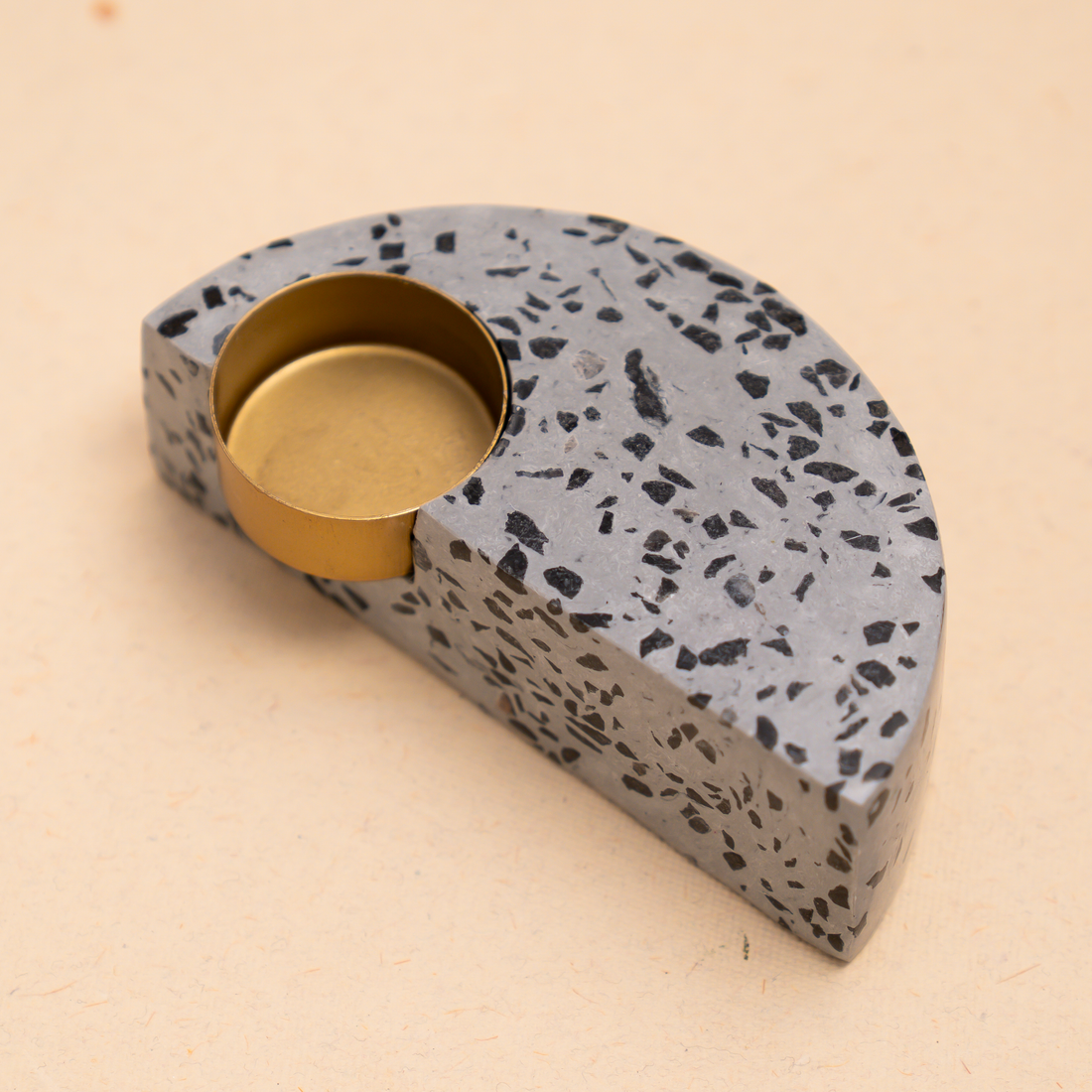 Terra Luna Holder (Grey)