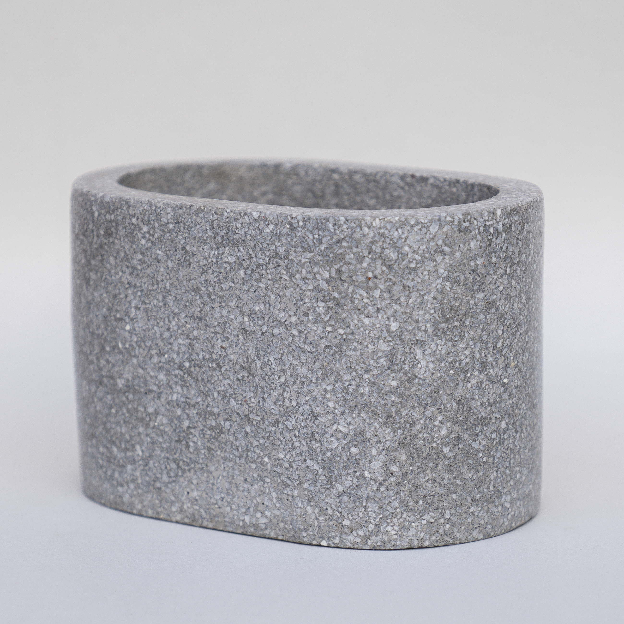 Terra Luxe Oval Planter